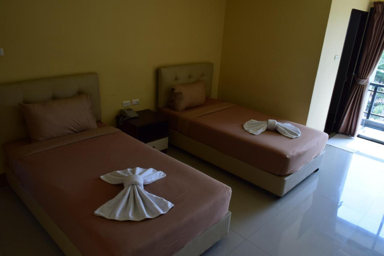Spm Residence Resort & Spa Si Racha Exteriör bild